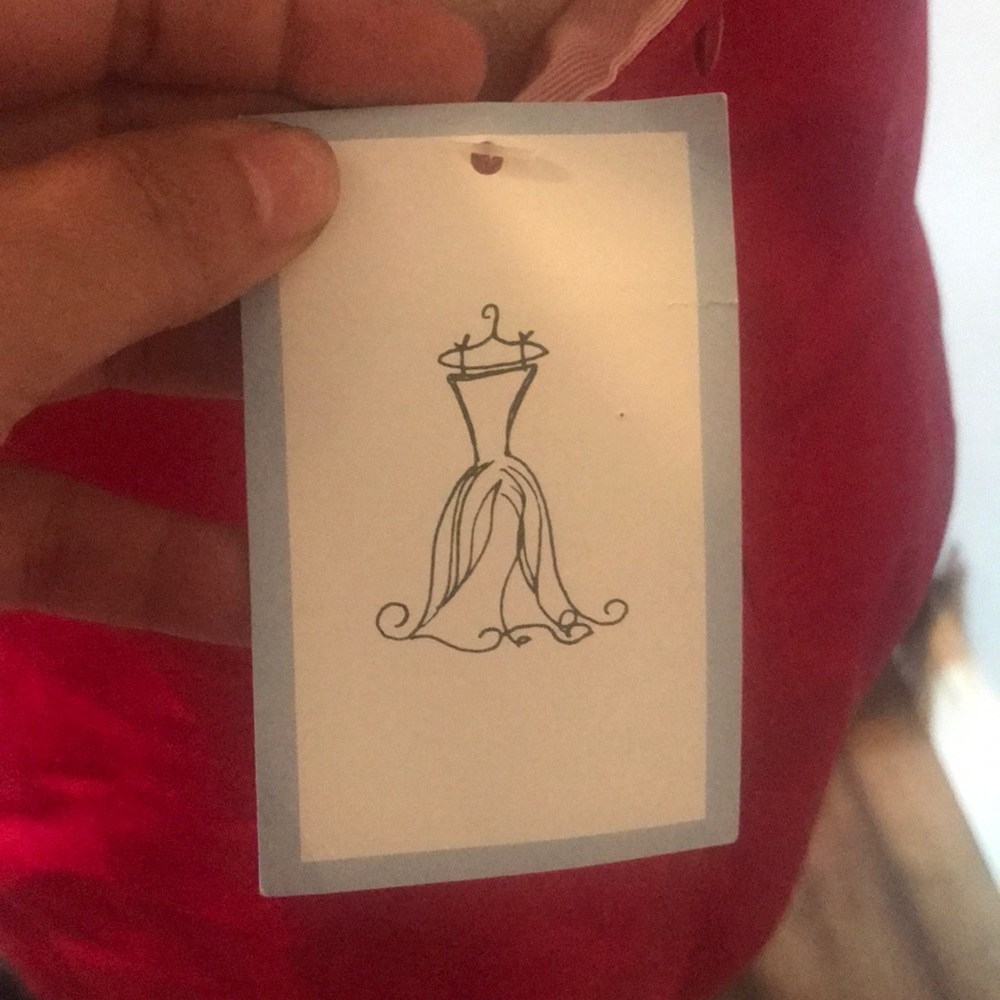 Simple Silhouettes - Picture 3 of 4